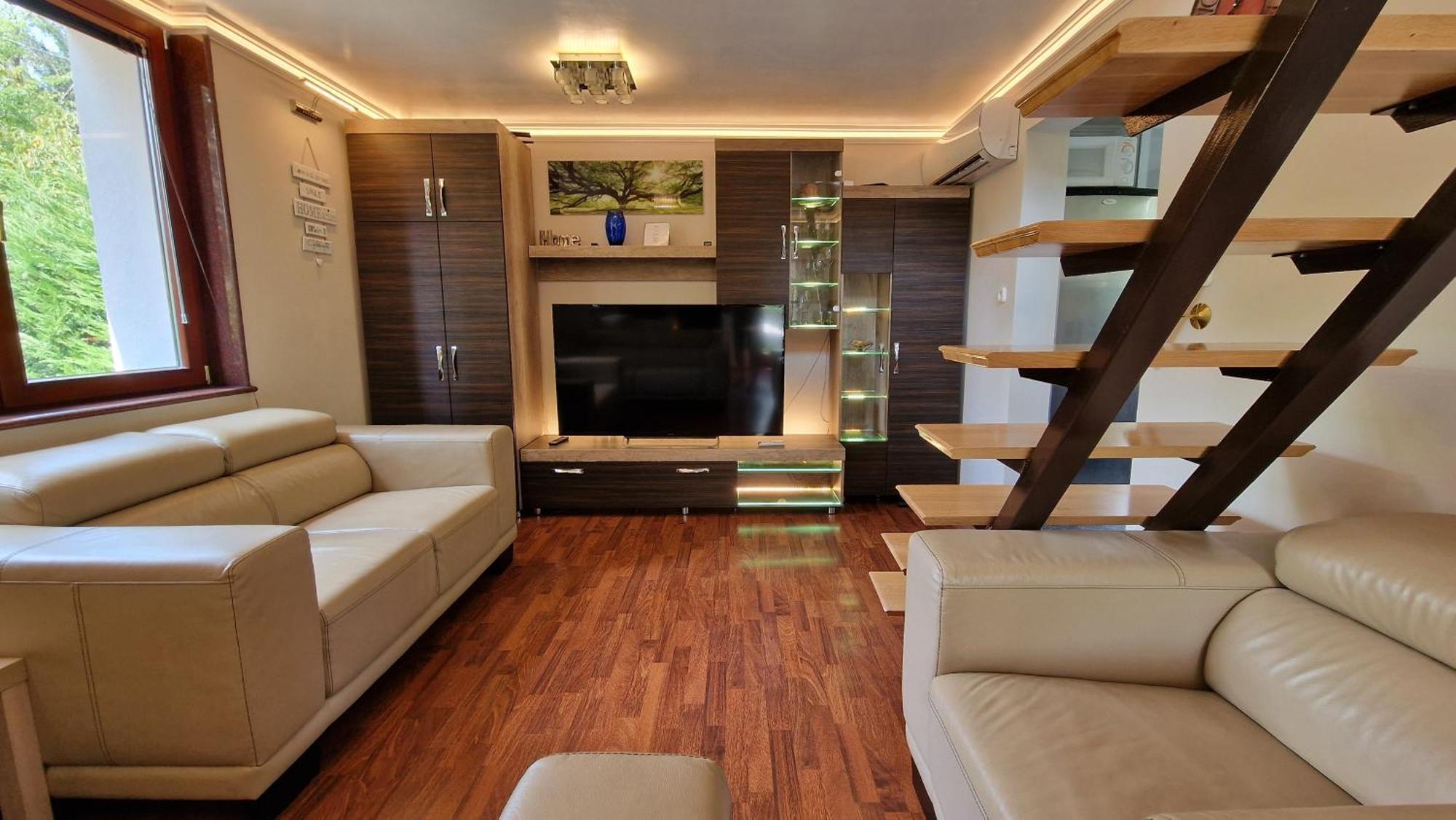 Villa Pilis Hills View Deluxe House With Pool & Ac Near Bp Pilisszentivan Exterior foto